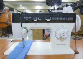 Singer Disco Matic Sewing Machine
