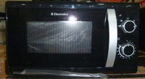 Electrolux Microwave Oven EMM2009K 20 Liters (Exterior)