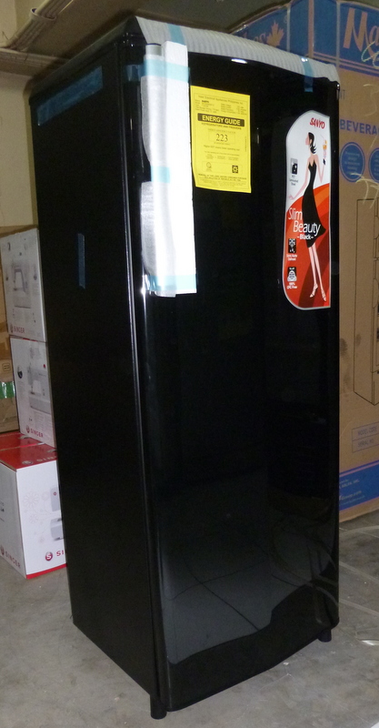 Sanyo SR-S208SBP-H 6.6 cuft Single Door Refrigerator black color - Image 3