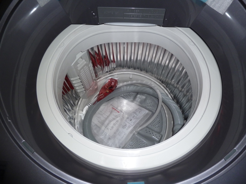 Sharp 10.5 kg fully automatic washing machine - Image 2